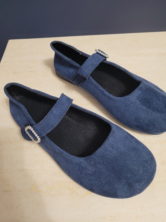Source Unknown Shoes - 047 Chic Navy Faux-Suede Mary Jane Flats - Rhinestone Buckles, EU 37 / US 6.5-7
